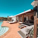 Villa Rubix Luz