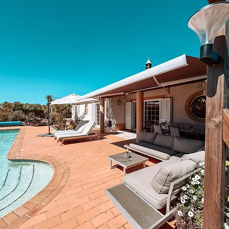 Villa Rubix
