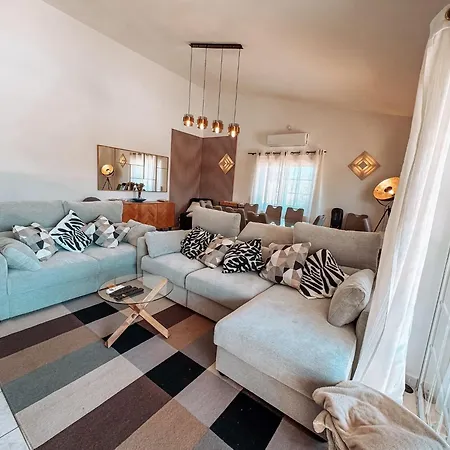 Rubix Villa Praia Da Luz